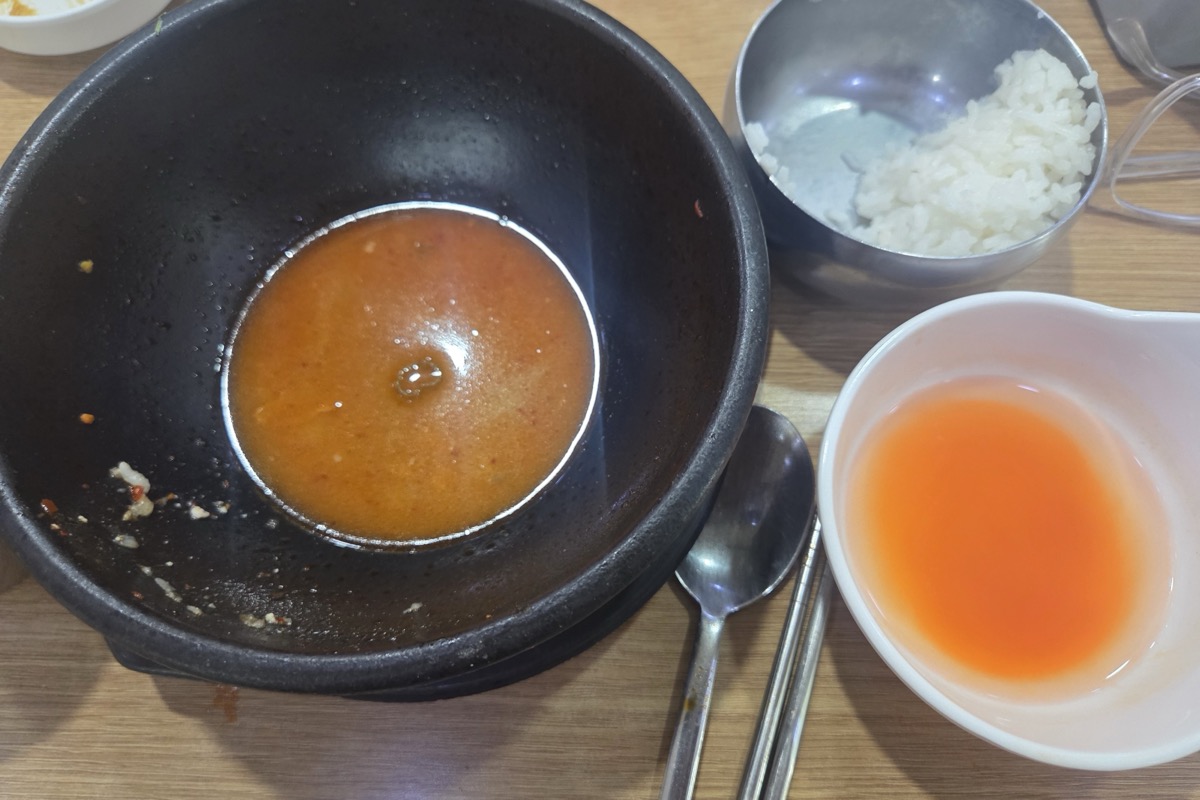 마운자로 39일차 점심 내장탕을 비우고 밥만 남긴 식후 상차림