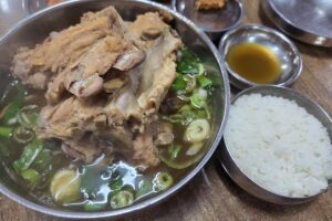 마운자로 42일차 아침 뼈해장국과 공깃밥 썸네일