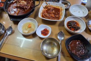서귀포 저녁 상차림과 밑반찬 썸네일