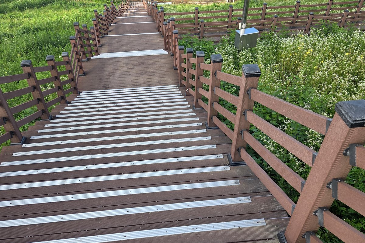 육백마지기 능선 데크 계단 산책로