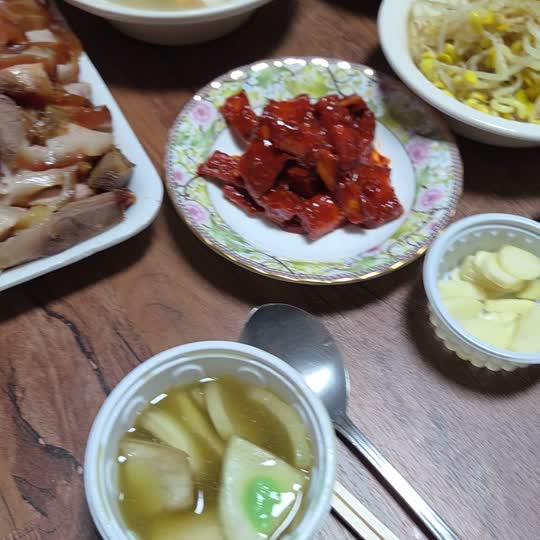 마운자로 54일차 저녁 친척집 족발상 포스터 프레임