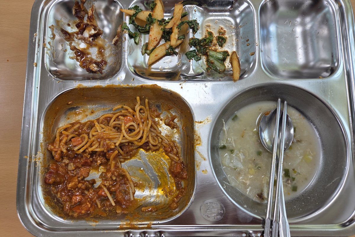 마운자로 10주차 67일차 점심 9분 만에 스파게티 절반을 남긴 식판