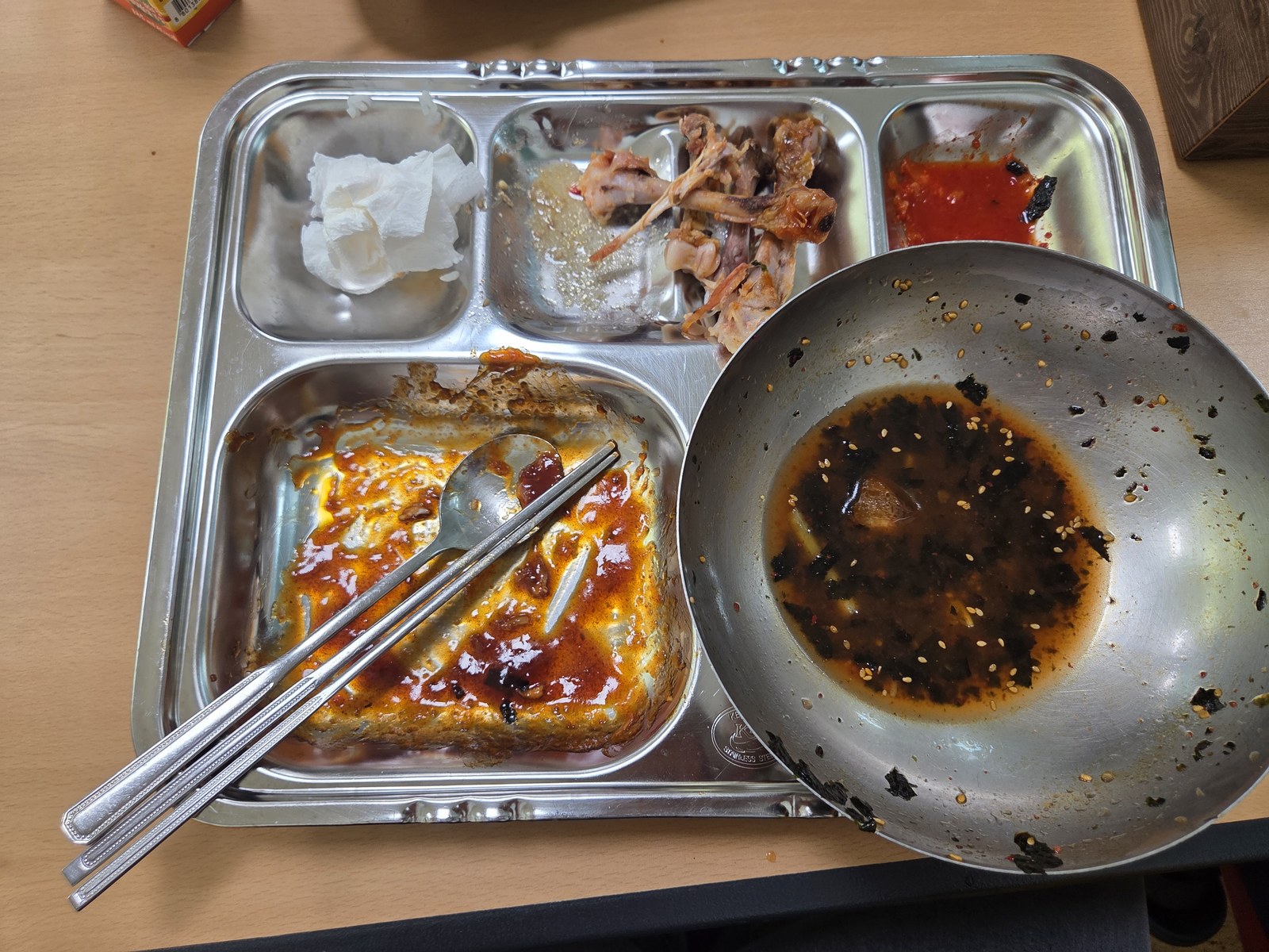 화요일 식후 식판 원본